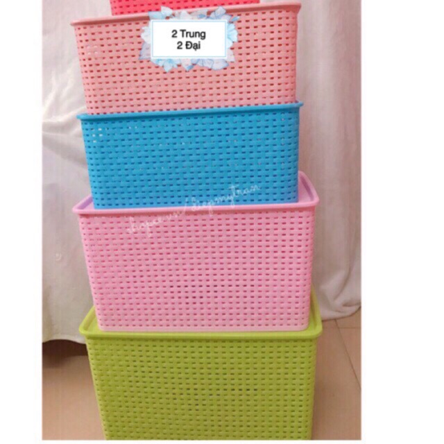 Combo 4 thùng nhựa nắp size Trung-Đại