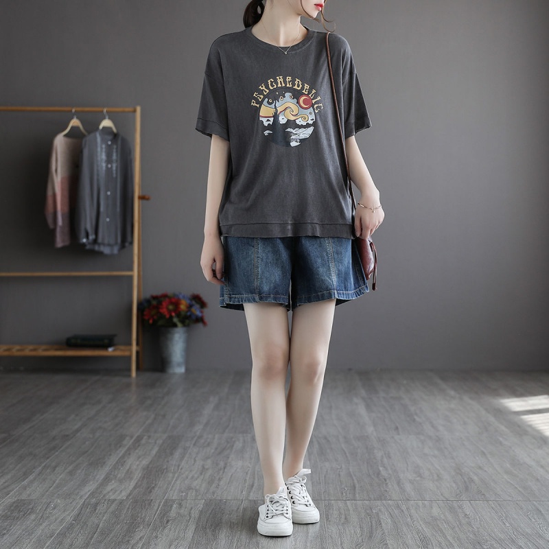 Quần Short Denim Lưng Cao Thêu Họa Tiết Hoạt Hình Cho Nữ