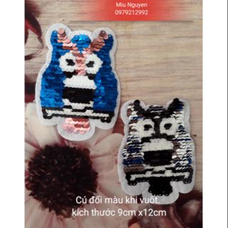 Cúc đổi màu khi vuốt