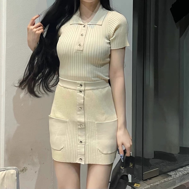 Set áo và chân váy polo len dáng ôm màu kem giống Jennie BLACKPINK, Kim Yoo Jung