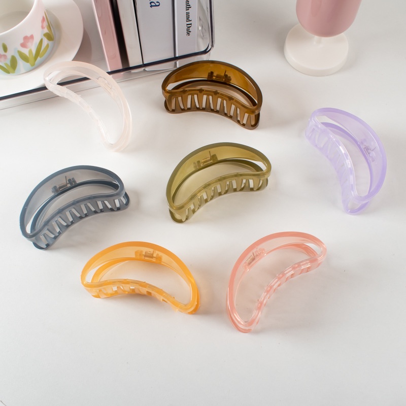 Kẹp càng cua bản lớn màu trong phong cách Hàn Quốc