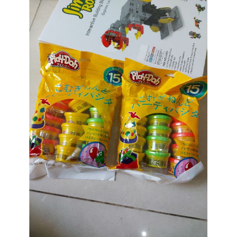 Thanh lý đất nặn Play Doh.