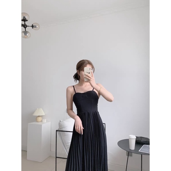 Váy 2 dây xếp ly size S