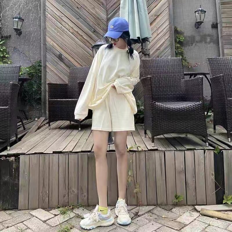 Bộ đồ nỉ mặc thu đông