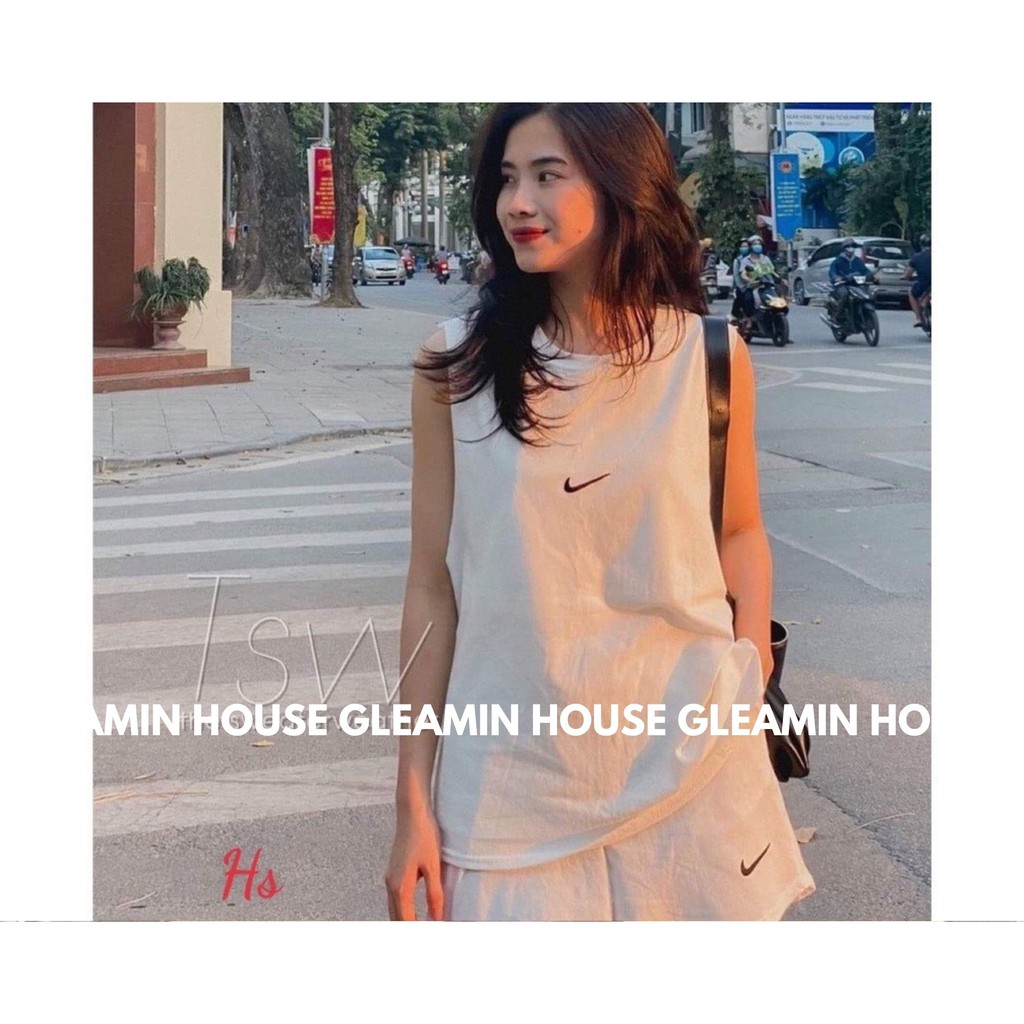 Bộ Quần Áo Thể Thao Nữ 3 Lỗ Set Áo Sát Nách Quần Cọc Logo Ngực 3 Màu ( Ảnh thật)