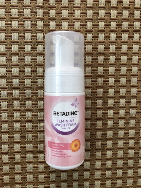 Betadine vệ sinh phụ nữ dạng bọt 100ml