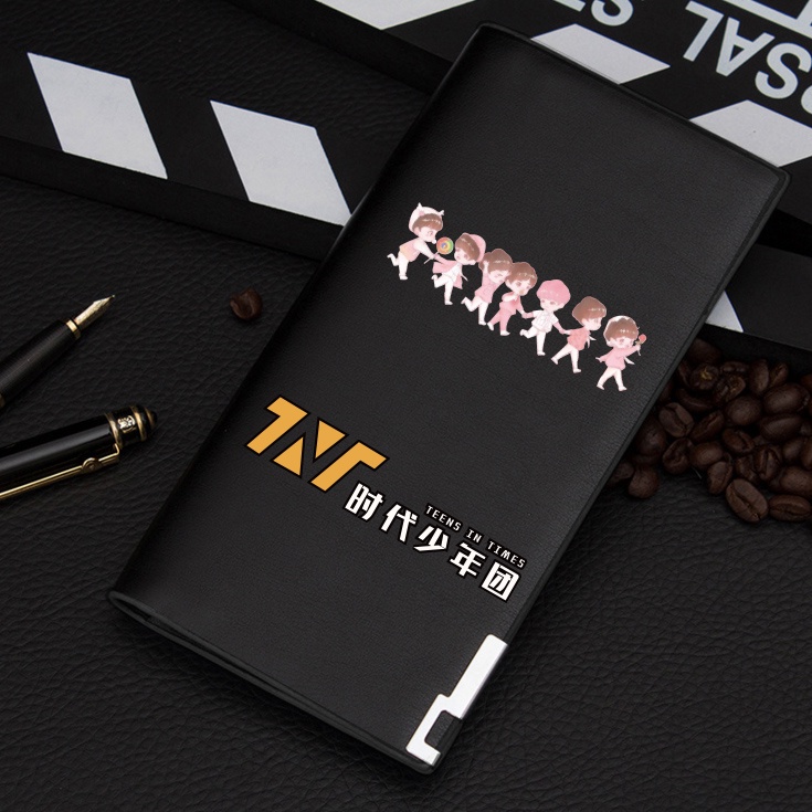 Ví ngắn, ví dài TNT