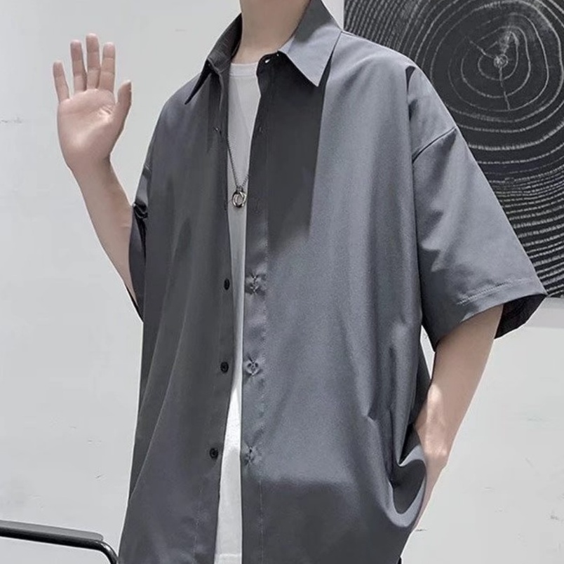 Áo sơ mi ngắn tay xẻ tà dáng rộng màu trơn phong cách Hàn Quốc mặc thường ngày retro cho nam