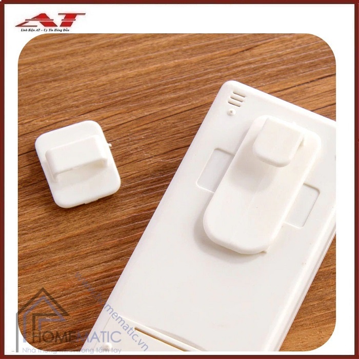 Vỉ 2 móc đa năng dán tường