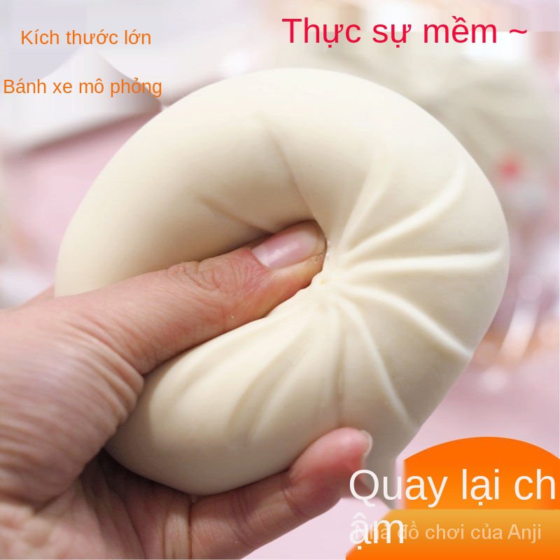 Đồ Chơi Bánh Bao Thú Vị Cho Người Lớn