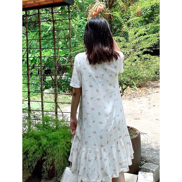 Đầm suông đuôi cá hoa nhí