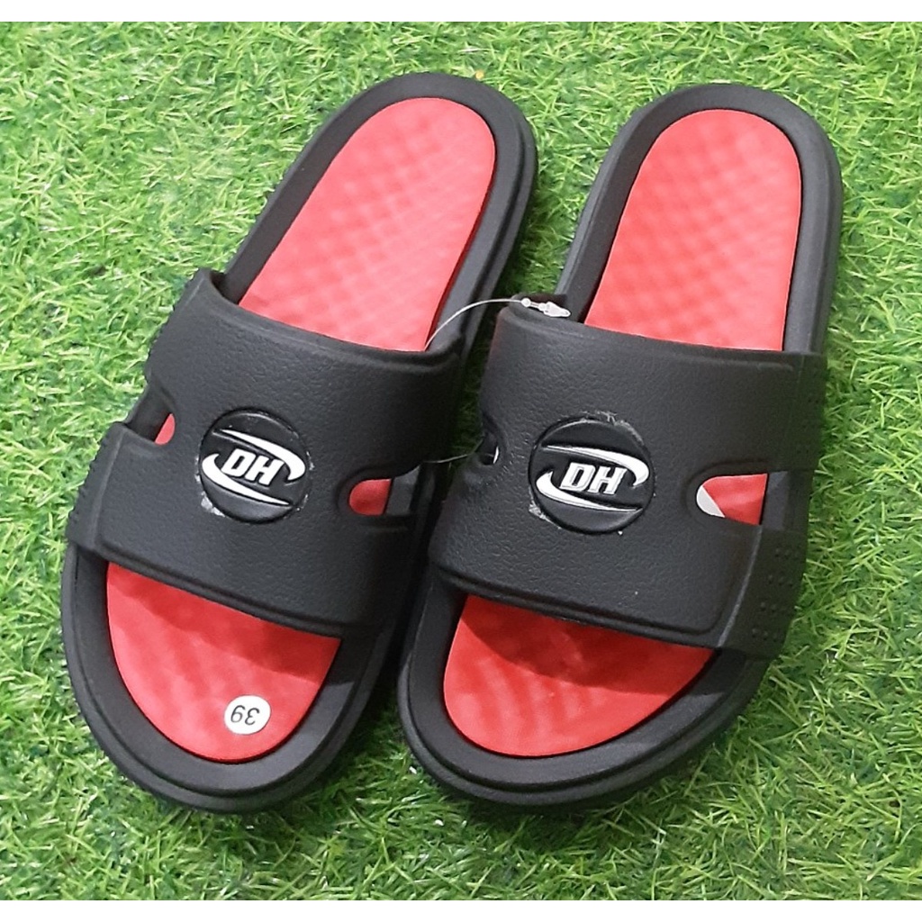 dép quai ngan nam, chất liệu nhựa mềm, mang êm chân, thông thoáng, siêu bền, size từ 39-42.