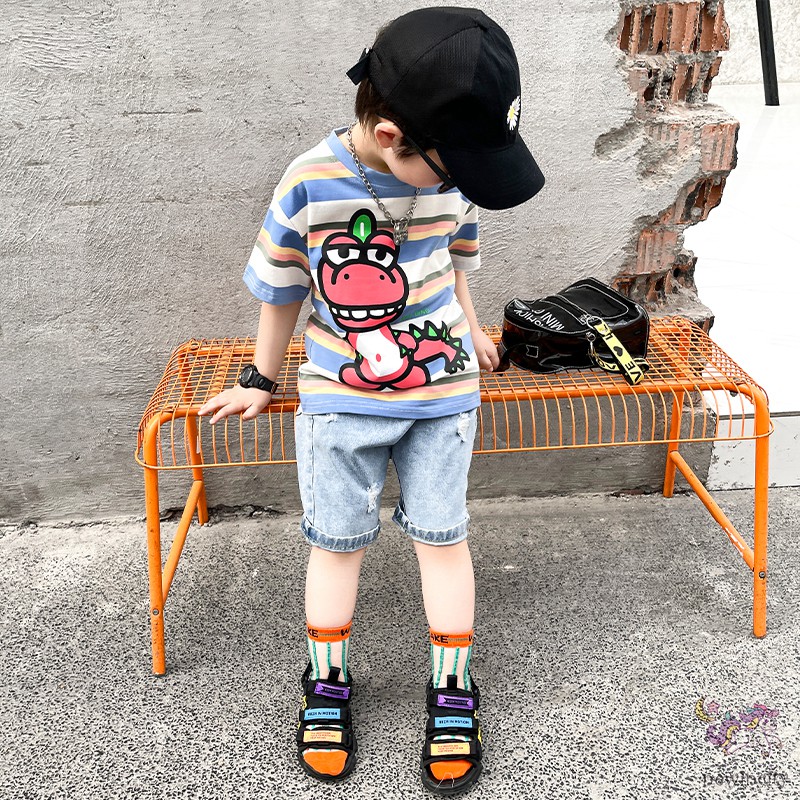 Bộ áo thun sọc in hoạt hình + quần short thờI trang mùa hè cho bé trai