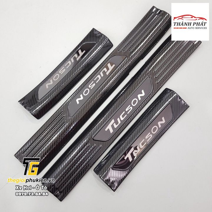 Ốp Bậc Cửa, Bậc Giẫm Carbon Hyundai Tucson 2017 2018 2019 2020 2021