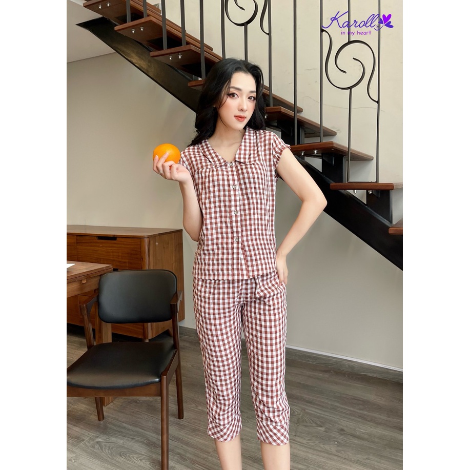 Bộ đồ ngủ mặc nhà Karoll, set đồ ngủ nữ chất thô mềm mịn cổ sen nữ tính, tay bồng phối bèo họa tiết kẻ caro hottrend