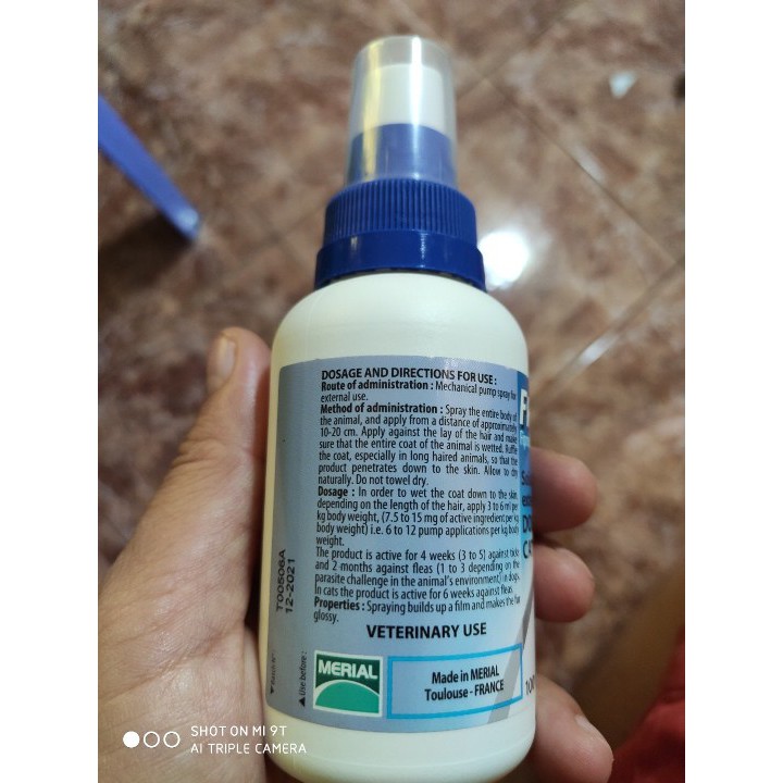 Thuốc xịt trị ve, rận, bọ chét trên chó mèo Frontline Spray - Hãng Merial Pháp - Chai 100ml