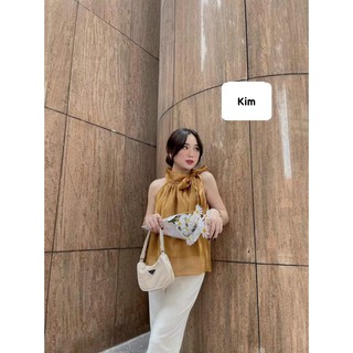 Set áo tơ cổ yếm buộc nơ kèm quần ống suông