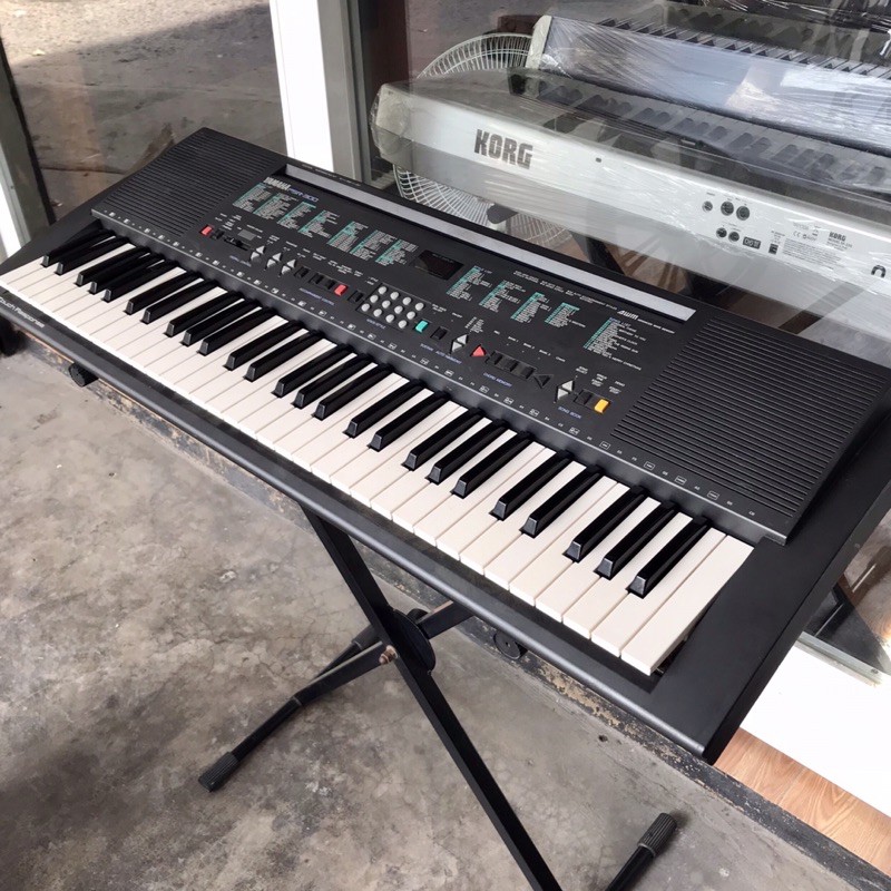 Đàn organ Yamaha PSR -200 giá rẻ . đầy đủ các chức năng . âm thanh hay . bảo hành 1 năm