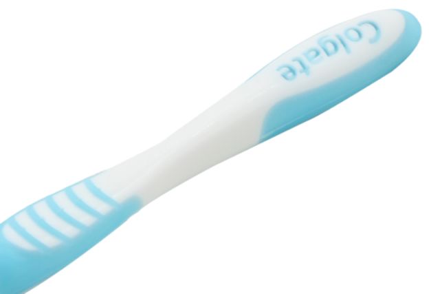 Combo 288 cây (1thùng) BÀN CHẢI ĐÁNH RĂNG COLGATE EXTRA CLEAR MỀM MẢNH<br>.