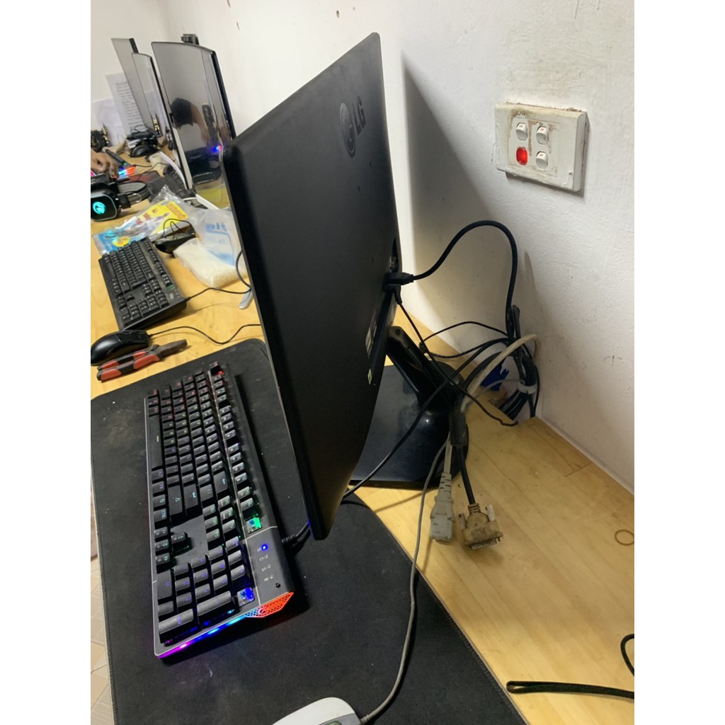 Màn hình LG 24mp56 cũ Led IPS Full hd viền titan | BigBuy360 - bigbuy360.vn