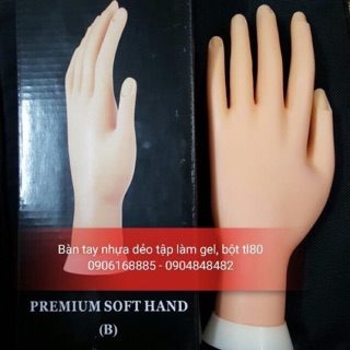 Bàn tay cao su tập làm nail