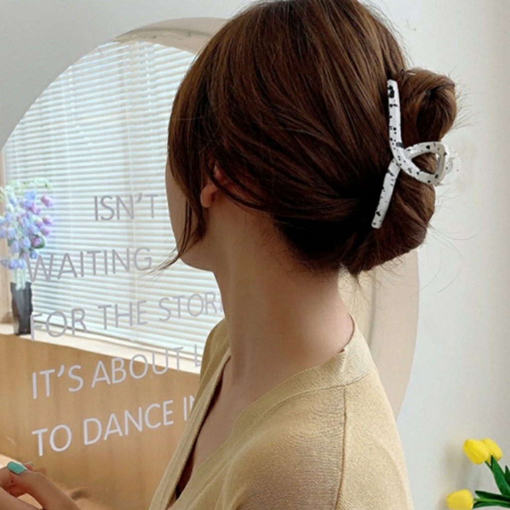 Kẹp tóc càng cua Hàn Quốc nữ đẹp màu bò sữa hottrend  cỡ size lớn