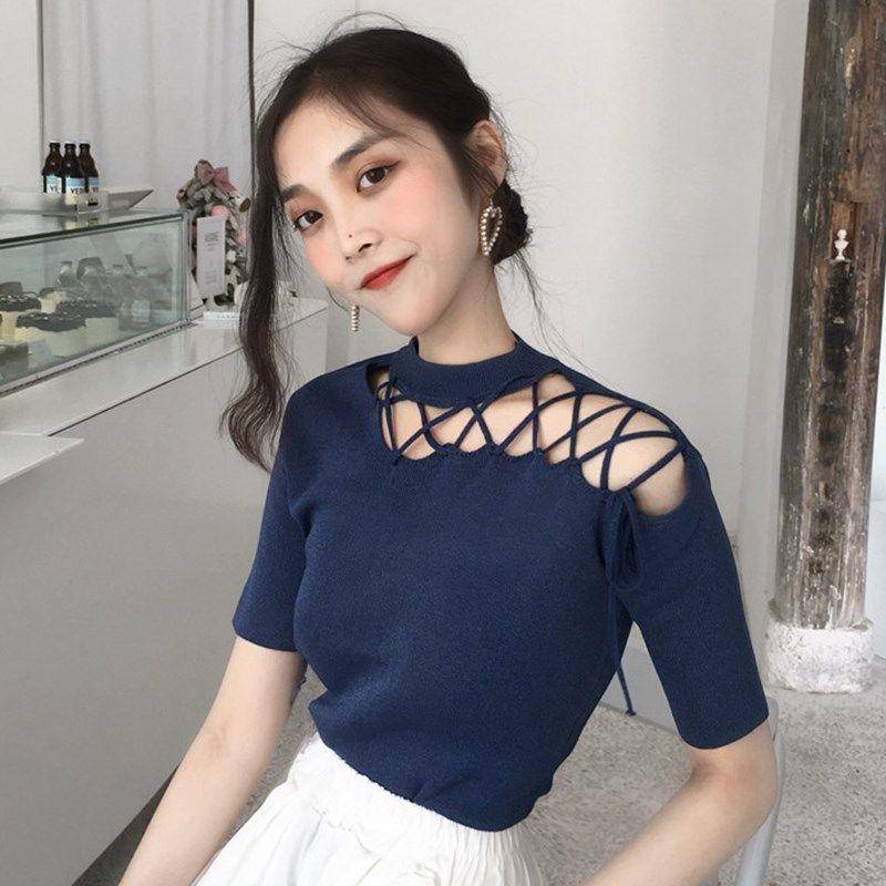Áo Thun Nữ Ngắn Tay Cổ Tròn Khoét Vai Thời Trang Hàn