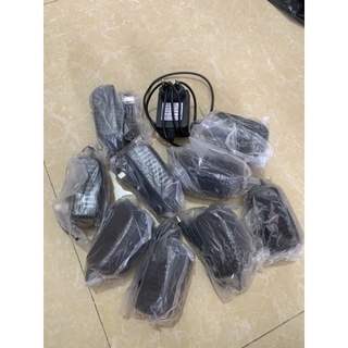 Cục sạc oto-xe máy điện cho trẻ em sạc từ 6v-12v 1000mA hàng xịn bảo hành cho khách (có đèn báo đỏ xanh và đỏ khi đầy)