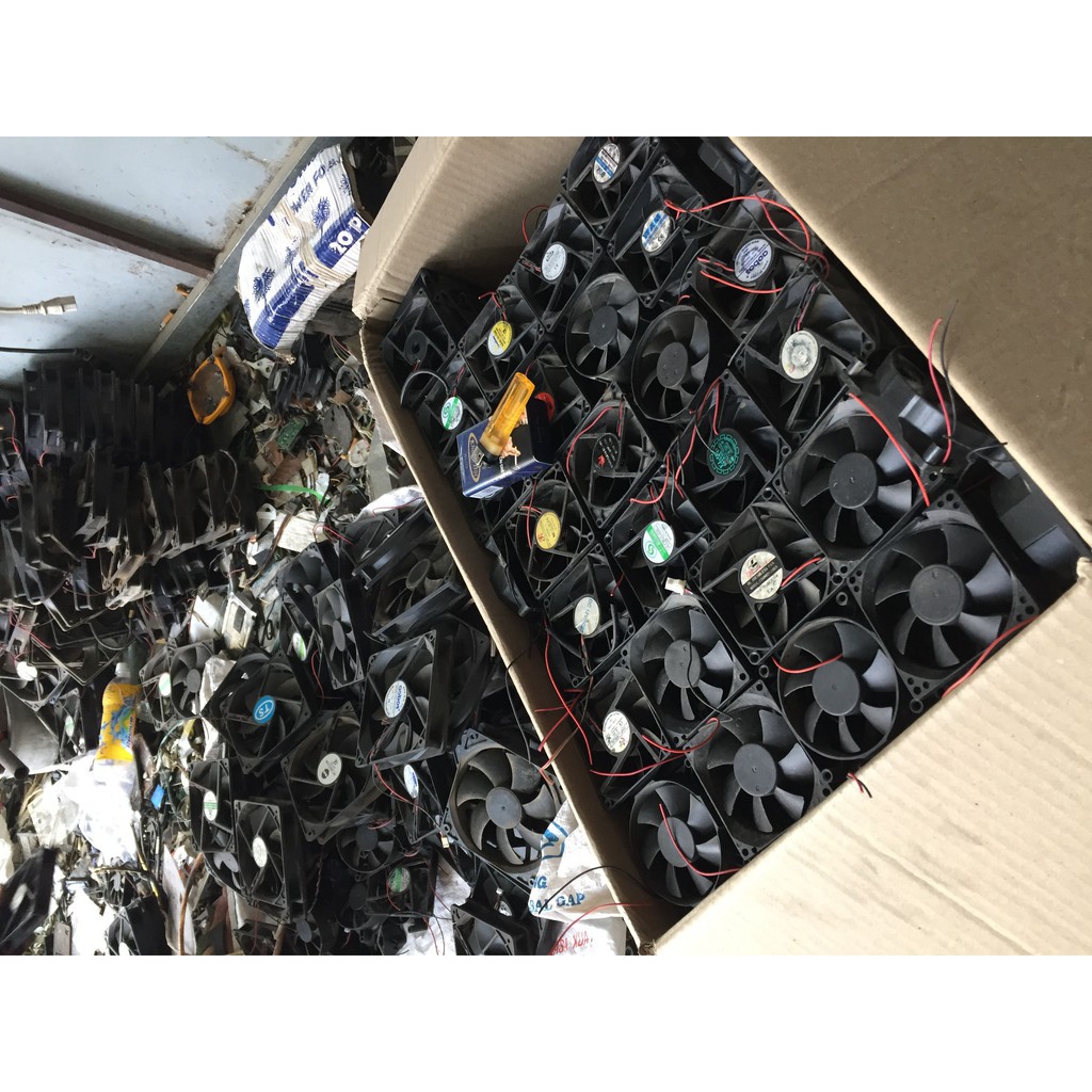 5 Cái Quạt Fan 8 tháo nguồn