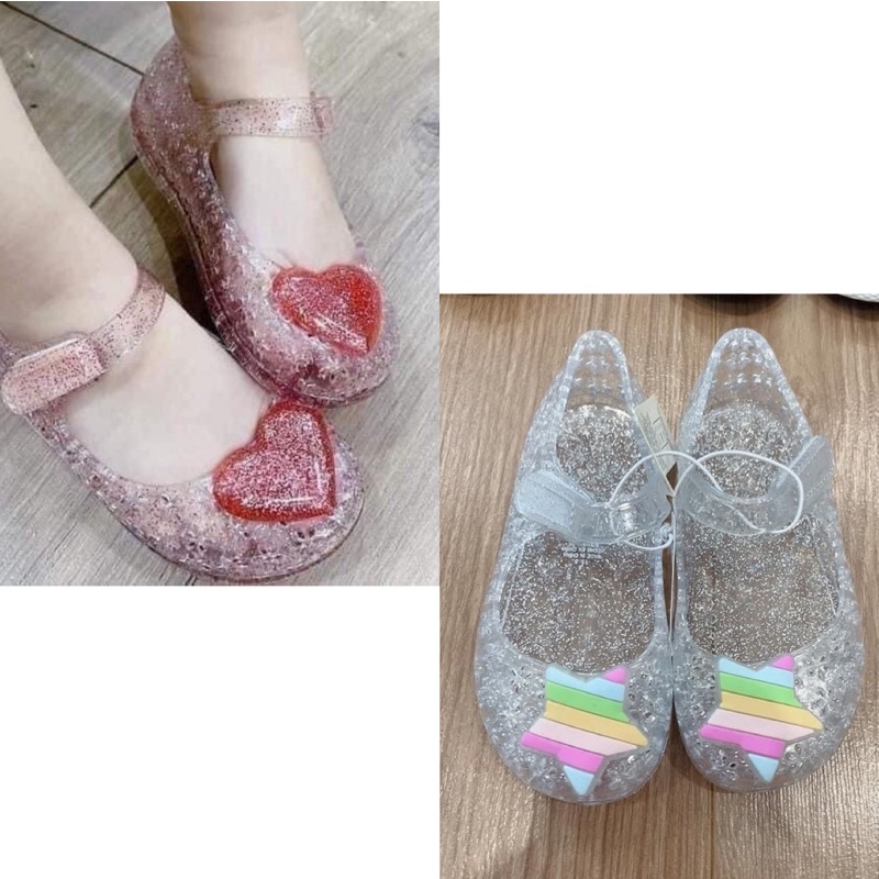 Giày nhựa thơm bé gái
