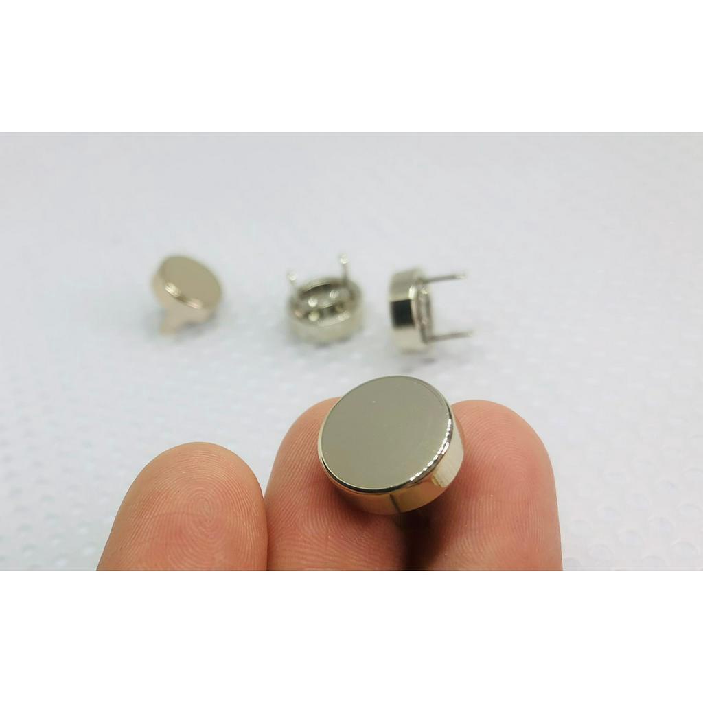 Chân đế túi màu vàng nhạt