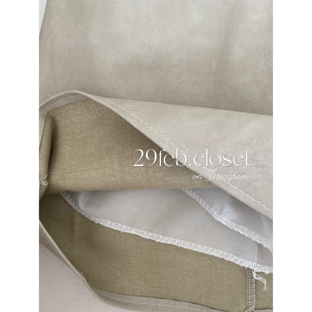 [Ảnh thật/video 29feb] Chân váy da lì chữ A basic - 8683