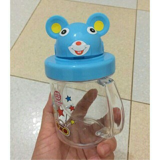 Bình Nước Ống Hút Có Tay Cầm Cho Bé  - Bình uống sữa có ống hút và quai cầm
