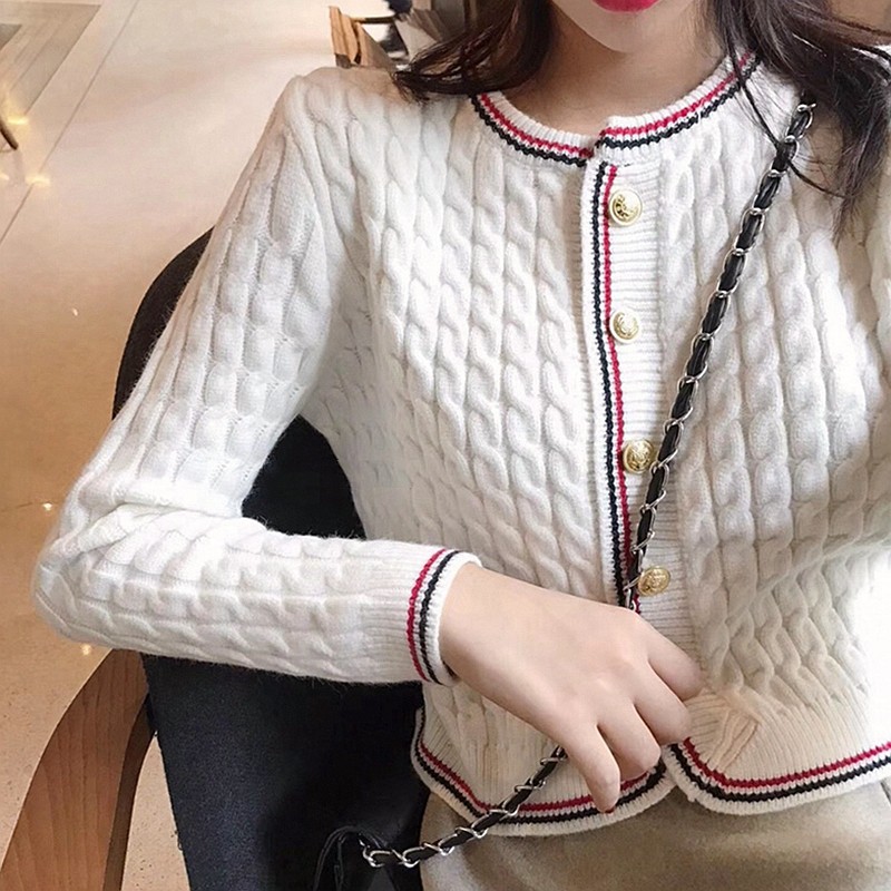 Áo cardigan dệt kim nữ dáng ngắn phong cách thời trang trẻ trung | BigBuy360 - bigbuy360.vn