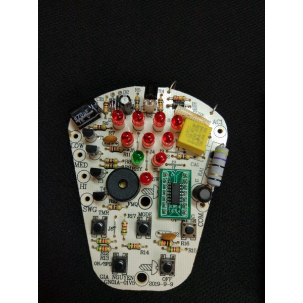 Combo Quạt Asia 16006 Treo Tường