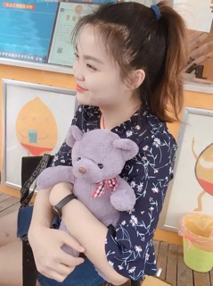 Áo sơ mi cổ nơ tay loe