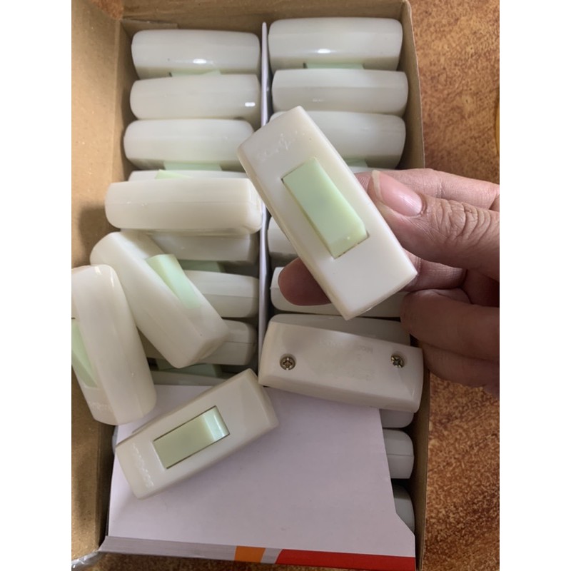 Công tắc nhót dạ quang NDQ1 SOPOKA hàng chính hãng