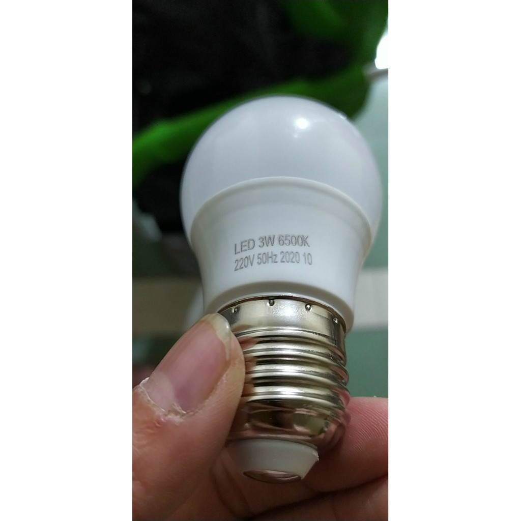 Xả Kho_ Bóng bulb chống nước 3w(sẵn hàng) ánh sáng trắng và vàng