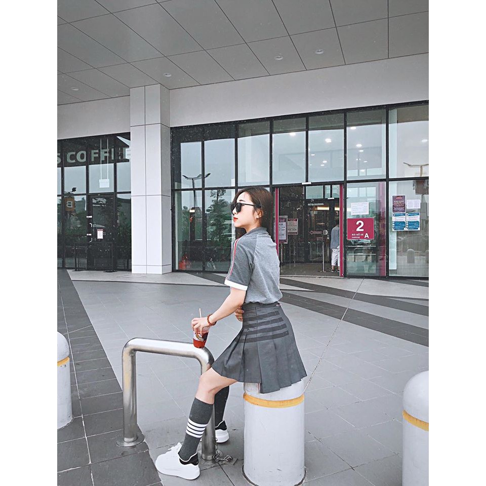 Chân Váy Thom Browne 4 Vạch | BigBuy360 - bigbuy360.vn