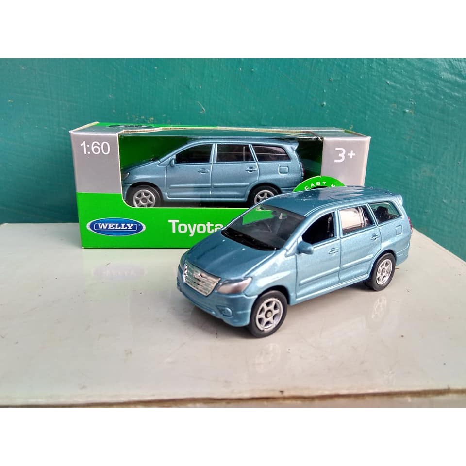 Mô Hình Xe Hơi Toyota Kijang Innova Welly Nex 60