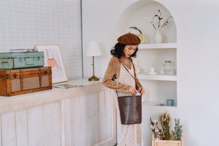Váy 2 dây chấm bi
