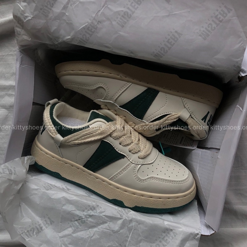 Giày Thể Thao Ulzzang Màu Xanh Rêu Thiết Kế Đặc Biệt - G05