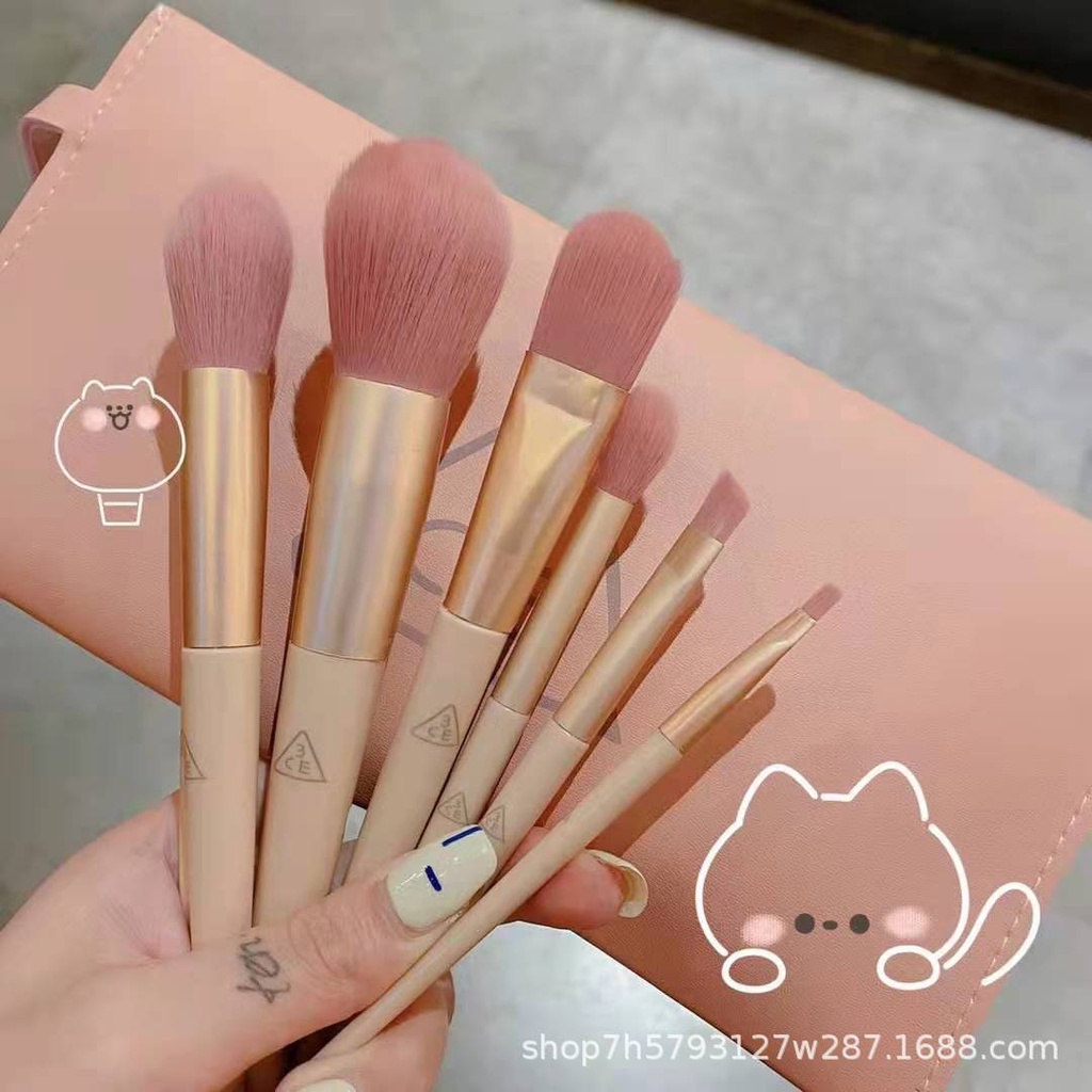 Set Cọ Trang Điểm 3CE Siêu Mềm Mại Họa Tiết Hoa Anh Đào Xinh Xắn