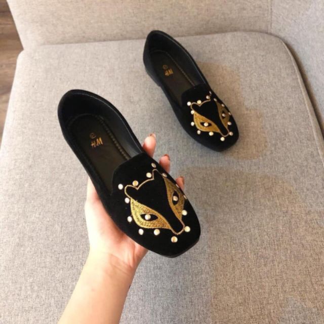 Giày bệt thêu họa tiết cáo siêu xinh | BigBuy360 - bigbuy360.vn