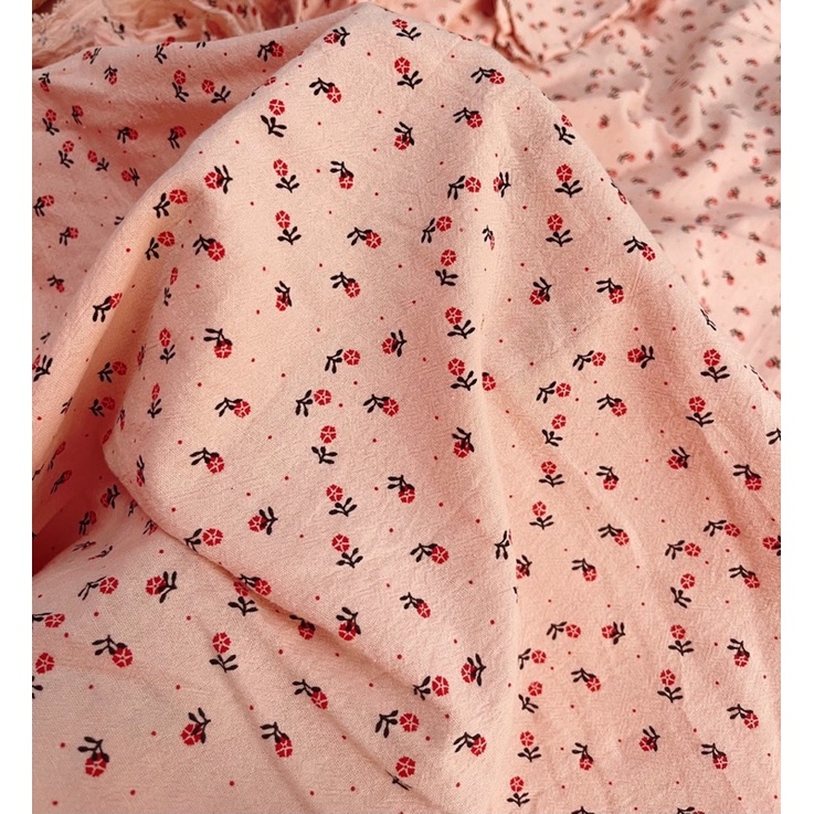Vải thô đũi 100% cotton in hoa siêu xinh , phù hợp may váy áo , mũ …