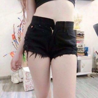 Short jean trắng đen lai rách kiểu