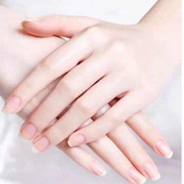 Kem dưỡng ẩm da tay hương hoa anh đào giúp tay mềm mịn, chăm sóc da khô