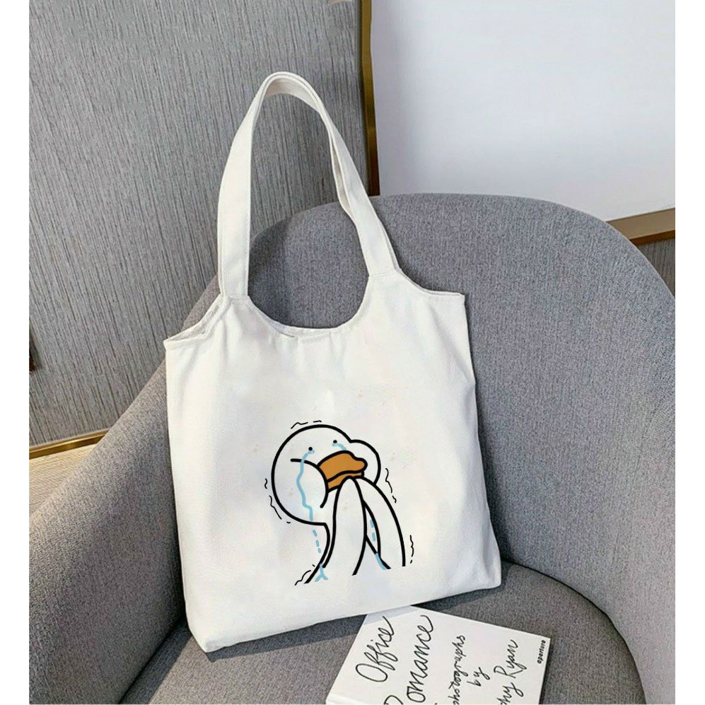 TOTE CANVAS VỊT FORM TRÒN TÚI VẢI ĐEO VAI BAG NÚT BẤM SIZE LỚN AOMIVN DU LỊCH DẠO PHỐ CÁ TÍNH