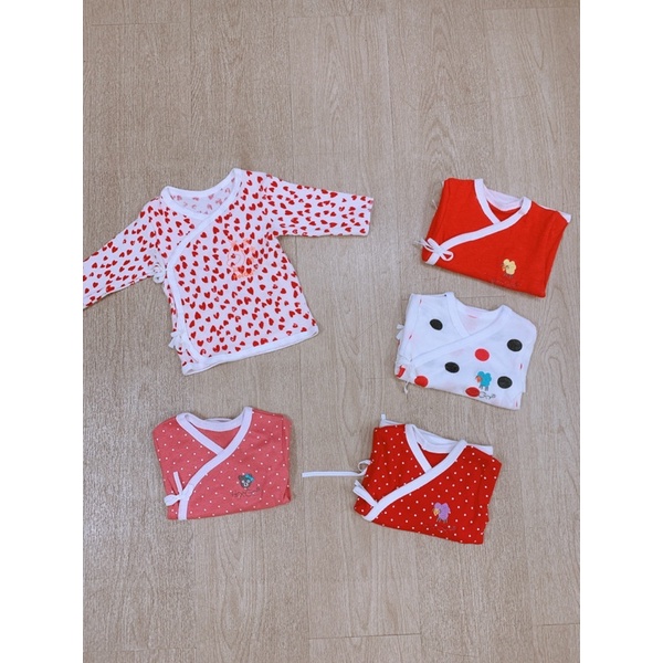 ÁO CỘT DÂY HỘT GÀ TAY DÀI CHO BÉ SƠ SINH