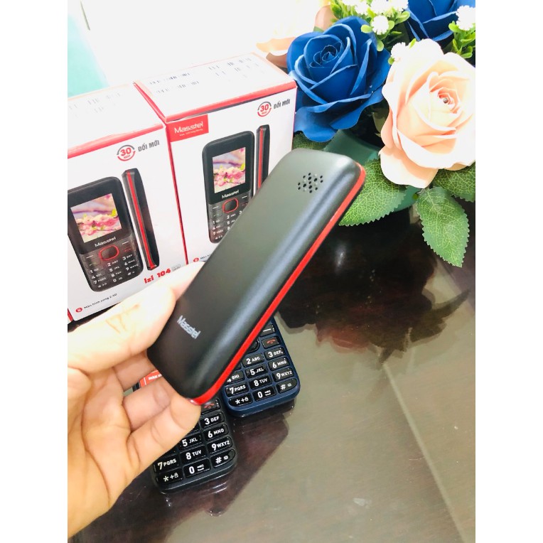 [Mã ELFLASH5 giảm 20K đơn 50K] Điện thoại di dộng masstel IZI 104 - mẫu mới- chữ to - 2 sim | BigBuy360 - bigbuy360.vn